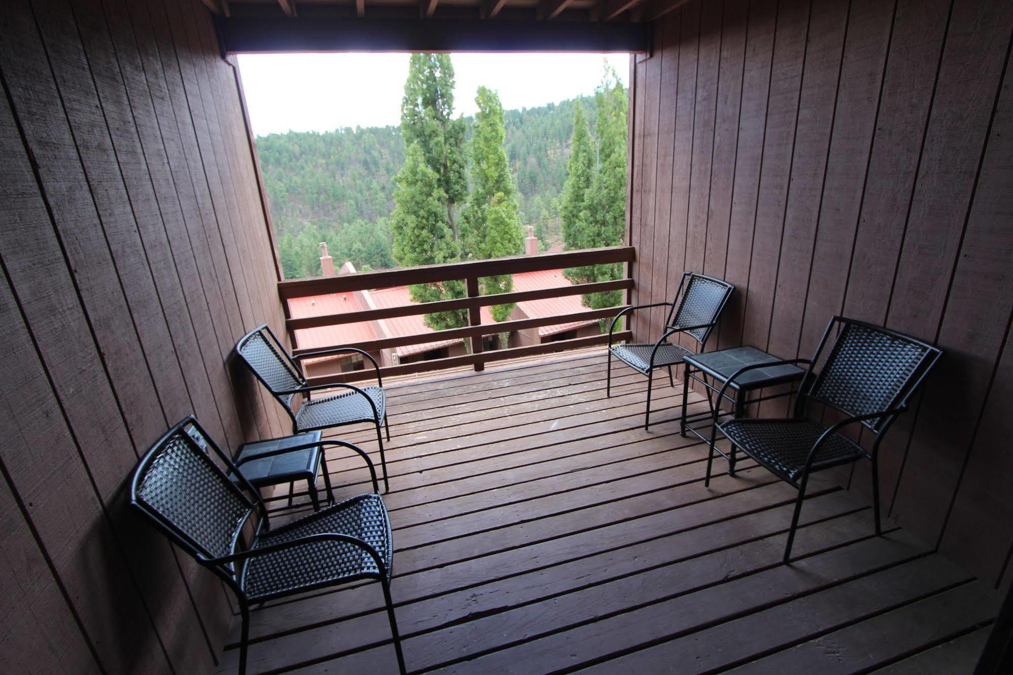 Crown Point 2* Ruidoso