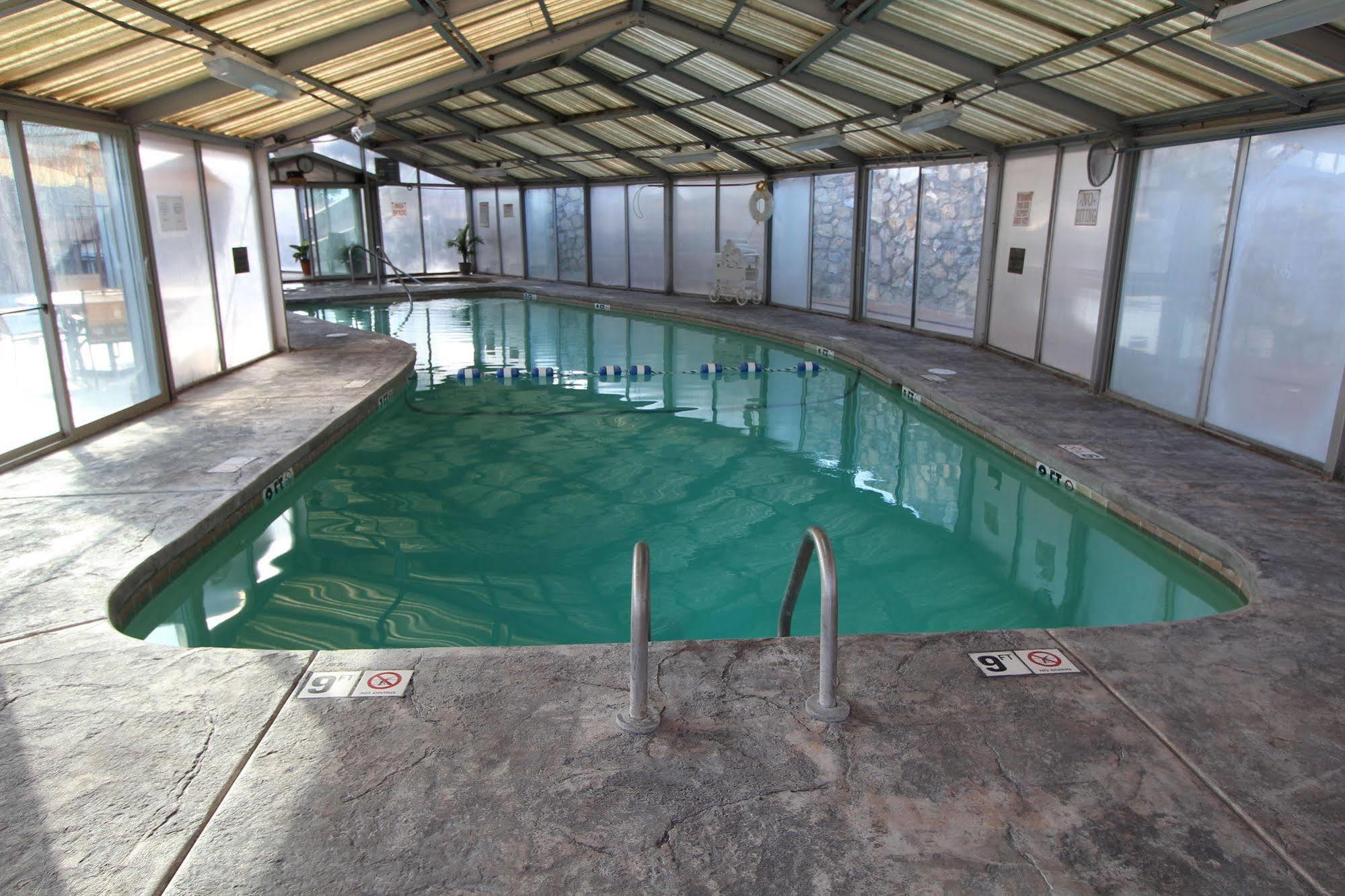 Resort Crown Point